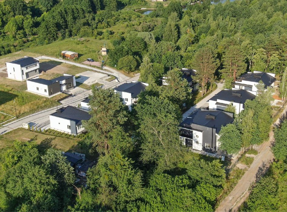 Продам будинок в мальовничій місцевості під Києвом