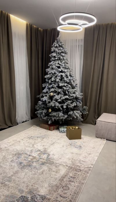 Ялинка лита (засніжана) ромір 2м 80см