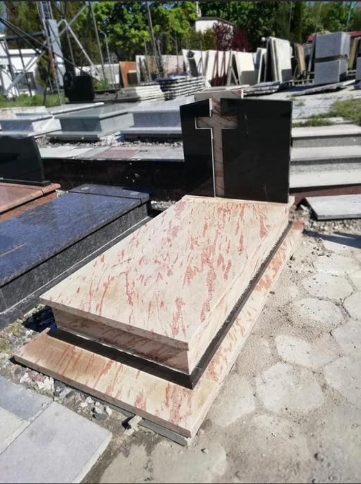 Sprzedaż, montaż - nagrobi, pomniki. Układanie kostki,kucie liter