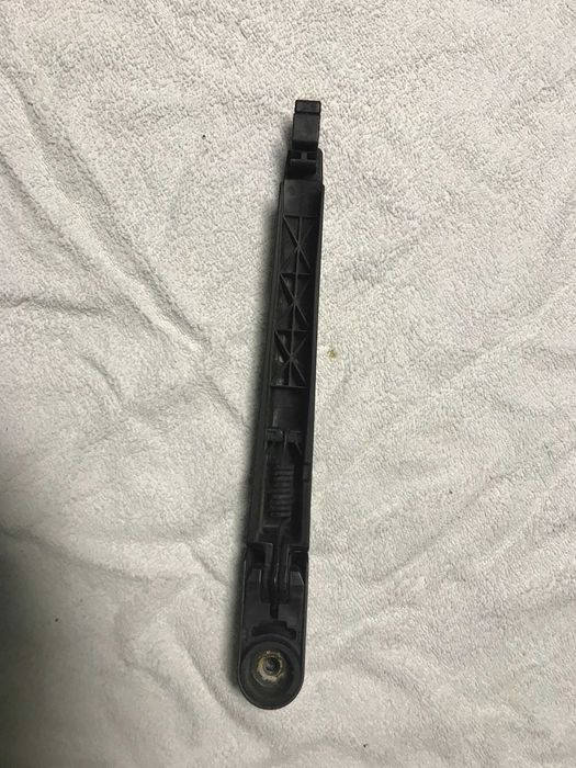 Хюндай КОНА 2018-2021р Ричах двірника задній