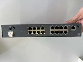 Свич Intel 16 ports 10/100MBPS 5V 3A