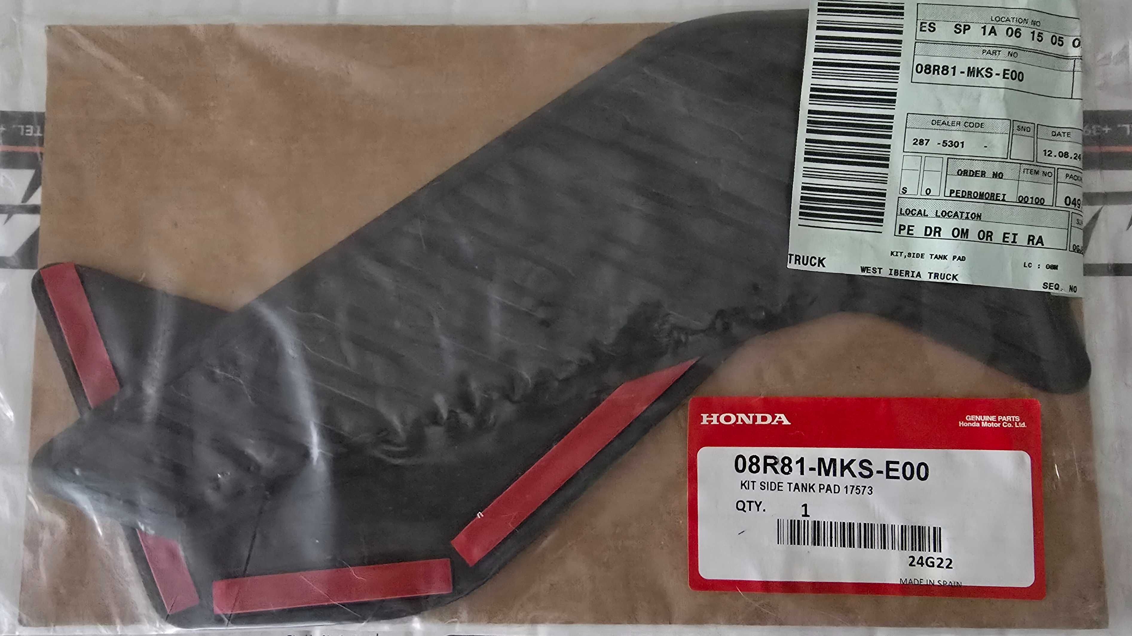 Almofadas para depósito Honda CRF1100L Africa Twin 24/25