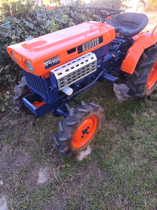 Kubota b7000 revisionado