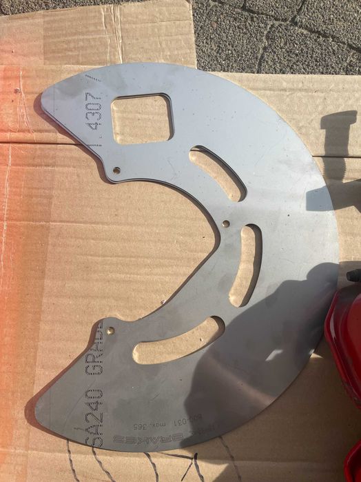 Zestaw hamulcowy do Leona Cupra 5F (Golf R, Audi S3,Maserati)