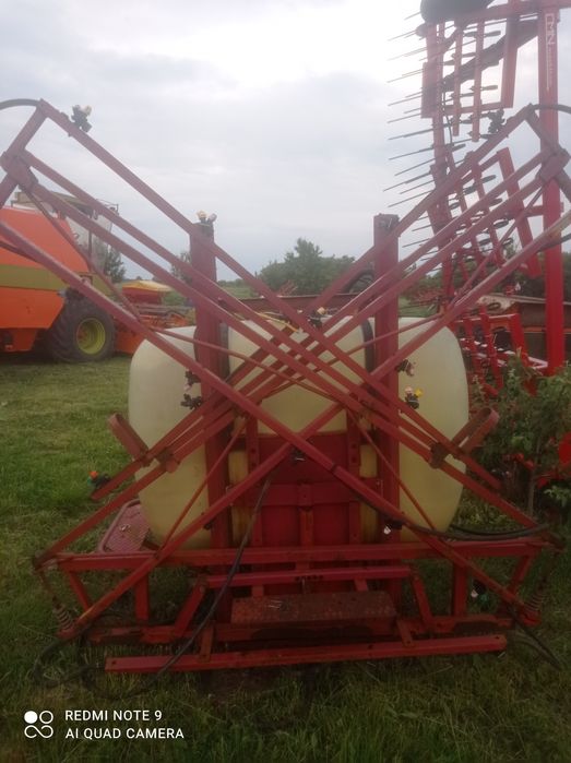 Оприскувач навісний