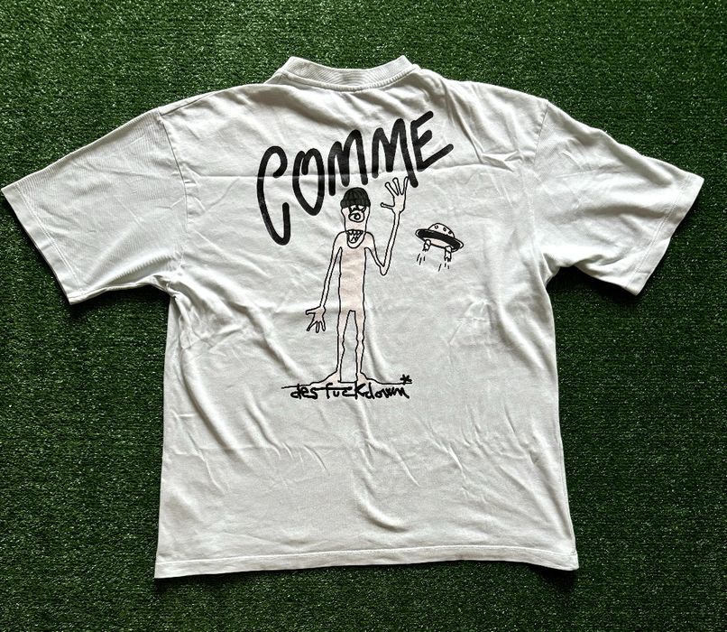 Футболка comme des FUCKDOWN