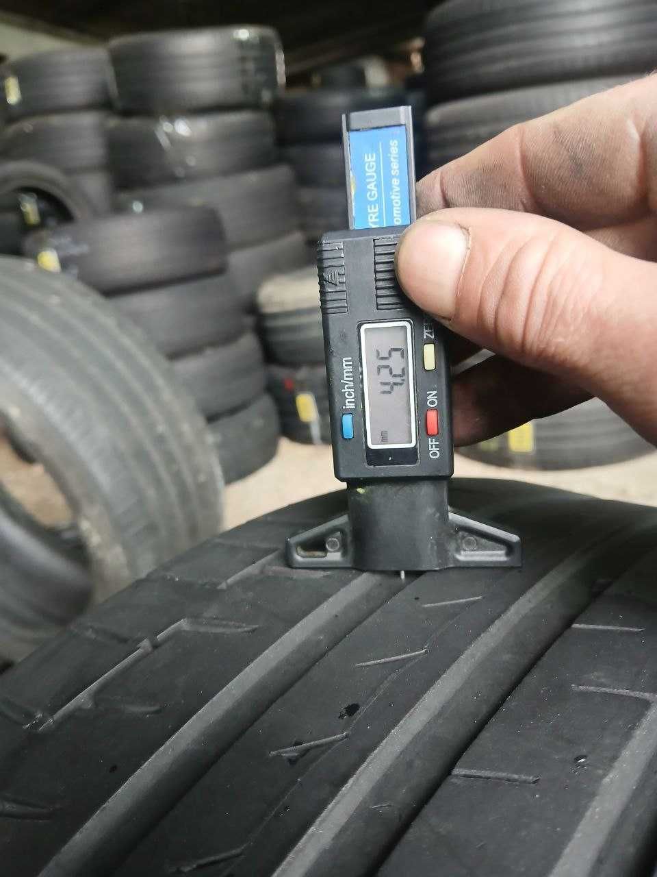 Шини Continentai 225/45R17. 4шт. Літо (0202).
