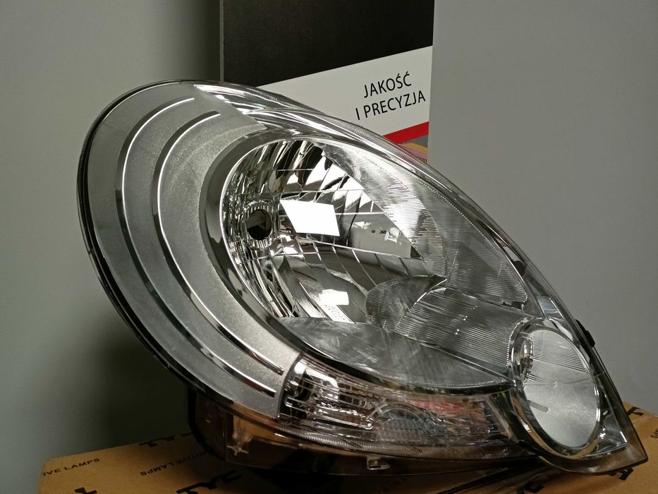 Renault Kangoo 08-13 Lampa/Reflektor przód prawy /H4/.> PROMOCJA !!!