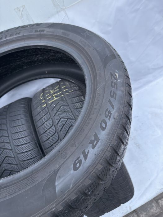 Колеса/резина/гума 255/50R19 Pirelli