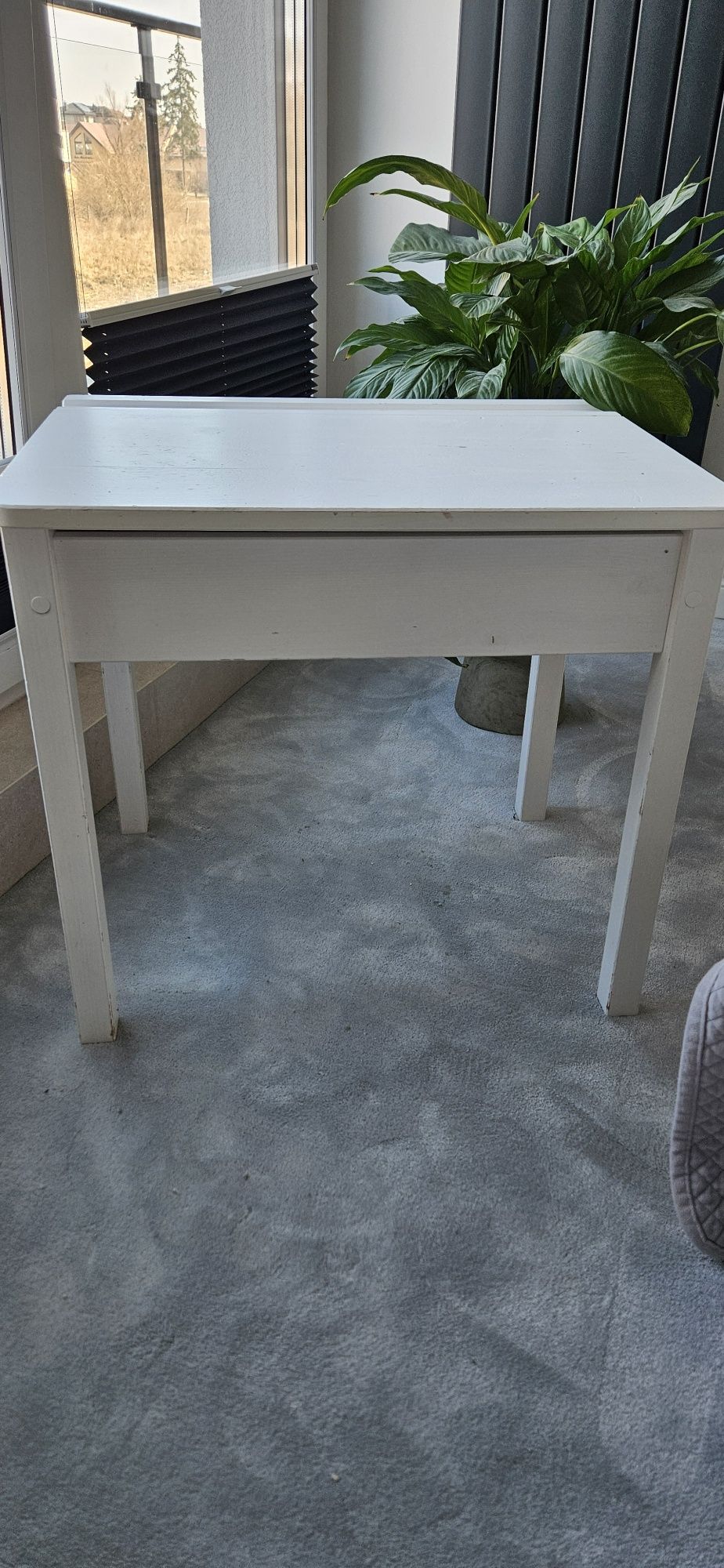 Biurko dla dziecka ikea sundvik