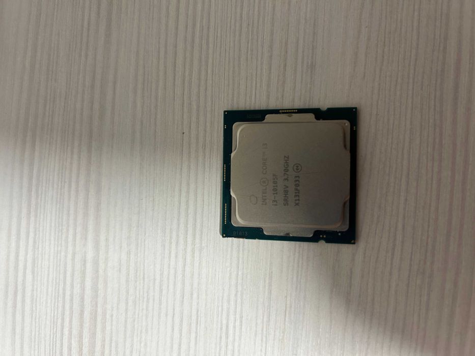 Процесор Intel core i3 10105F s1200