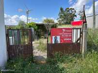 Terreno urbano de 539m2 no Carregado