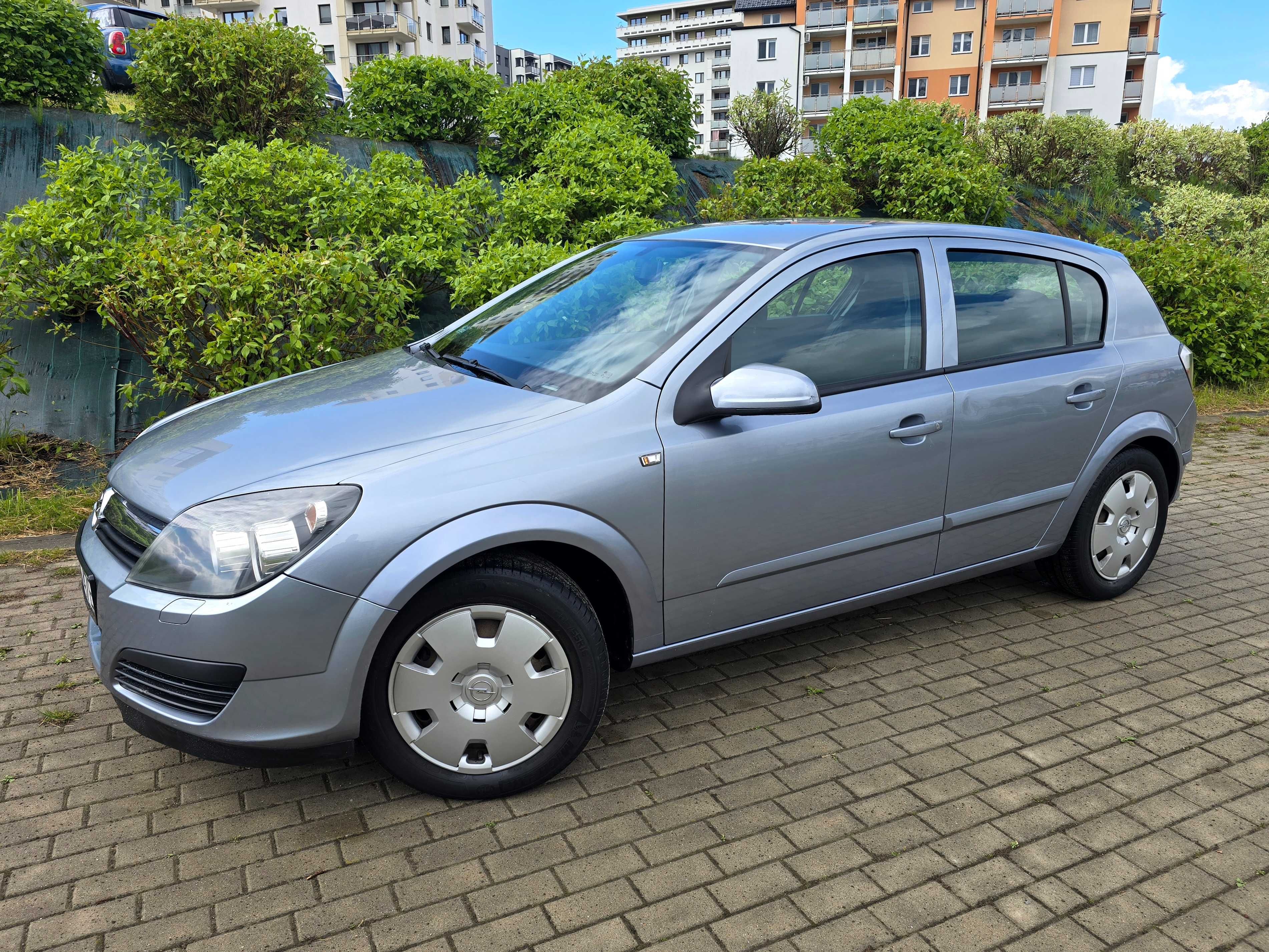Opel Astra H 1.4*benzyna*zadbany*niski przebieg*199tys*bez rdzy!