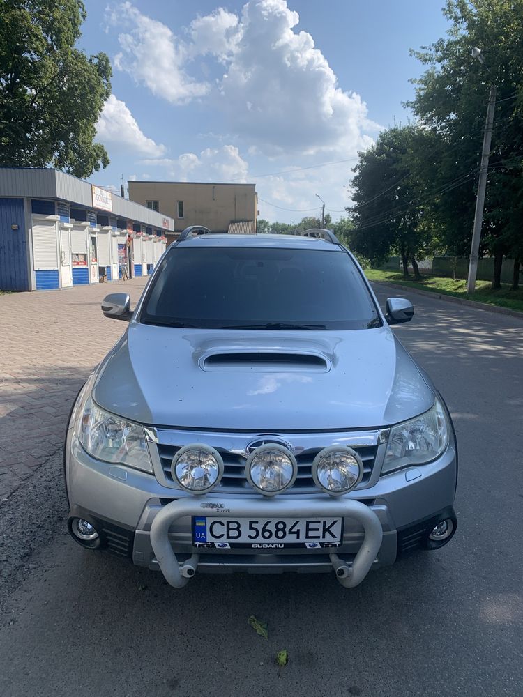 Subaru Forester 2011 р 2.0 D. 4*4 АВТО на максимальній комплектації