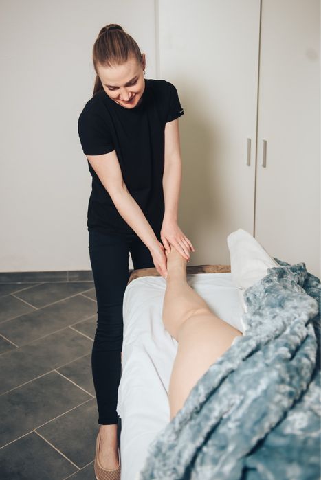 Лікувальний, оздоровчий, профілактичний масаж. Навчання. Чернівці.