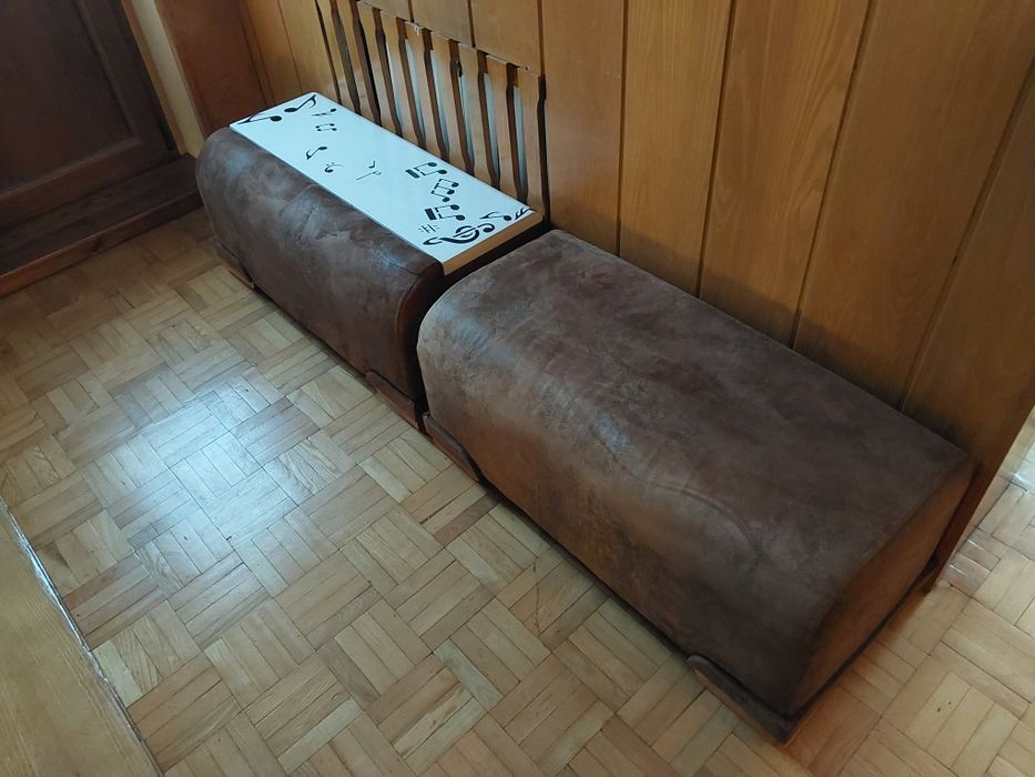 Stylowe siedzisko, pufa