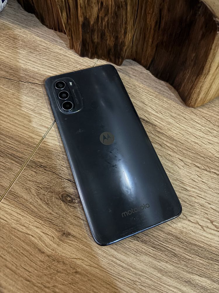 2 letnia motorola g52