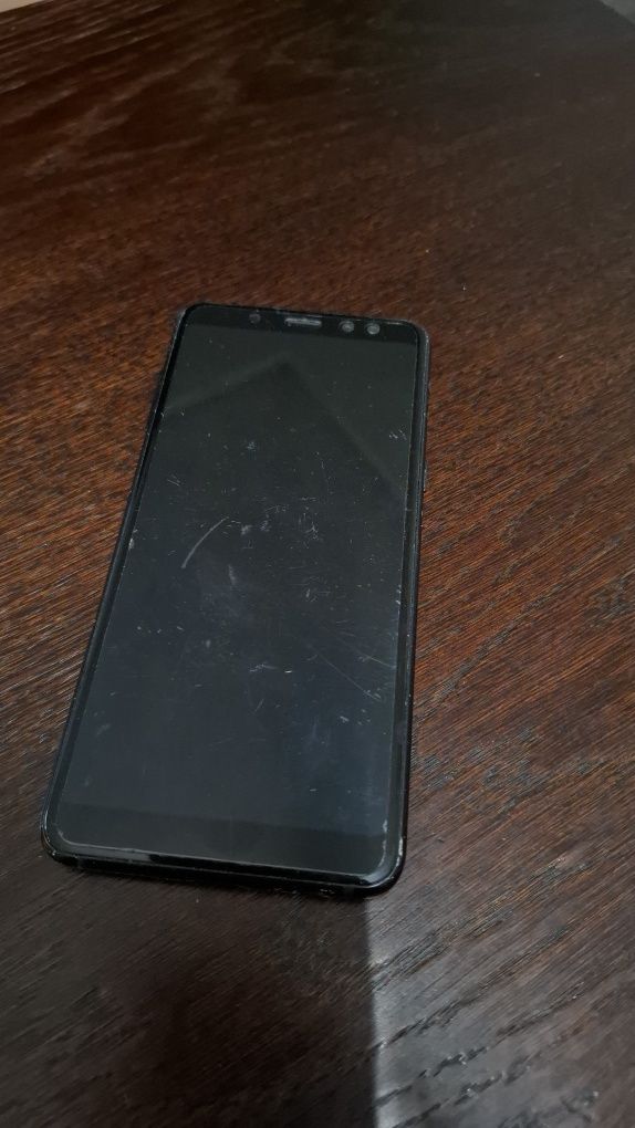 telefon samsung galaxy A8
