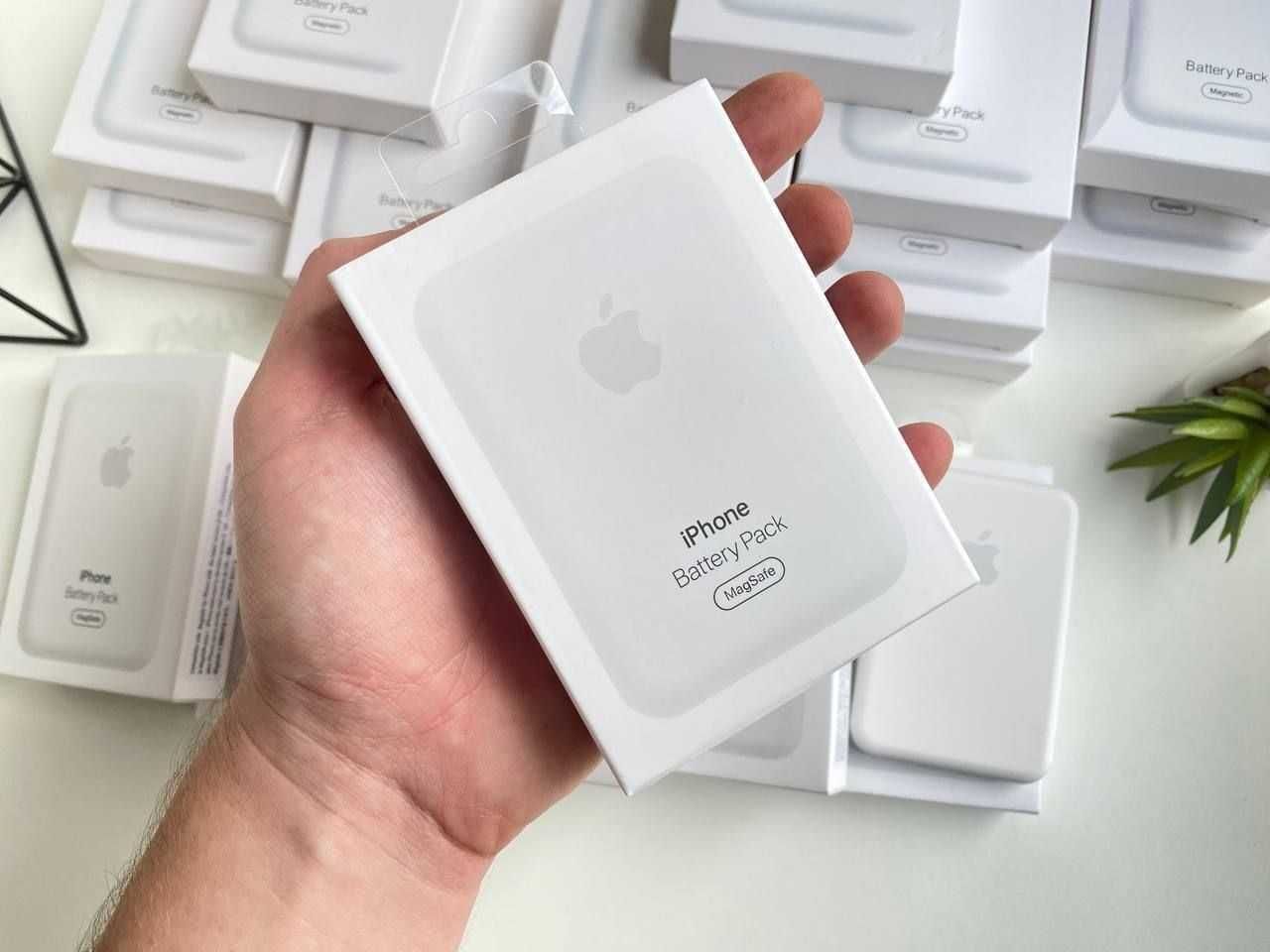 Зовнішний аккумулятор Apple
 MagSafe Battery Pack (MJWY3) 
5000 mAh