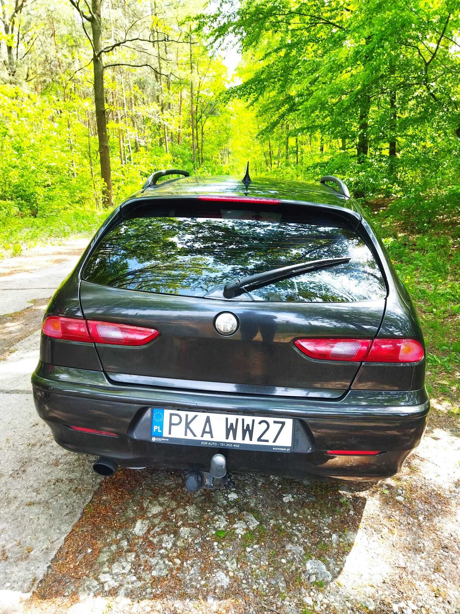 Alfa Romeo 156 2.4 jtd. Czerwone skóry.