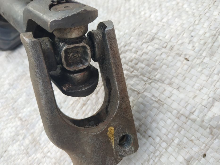 Рулевой кардан на Шевроле Лачетти.Б/у.