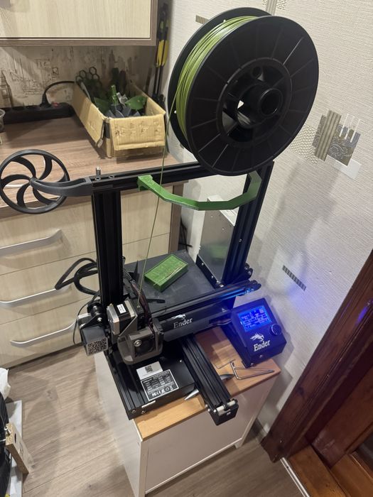 3d принтер Creality Ender 3 Pro чуть модернизированный