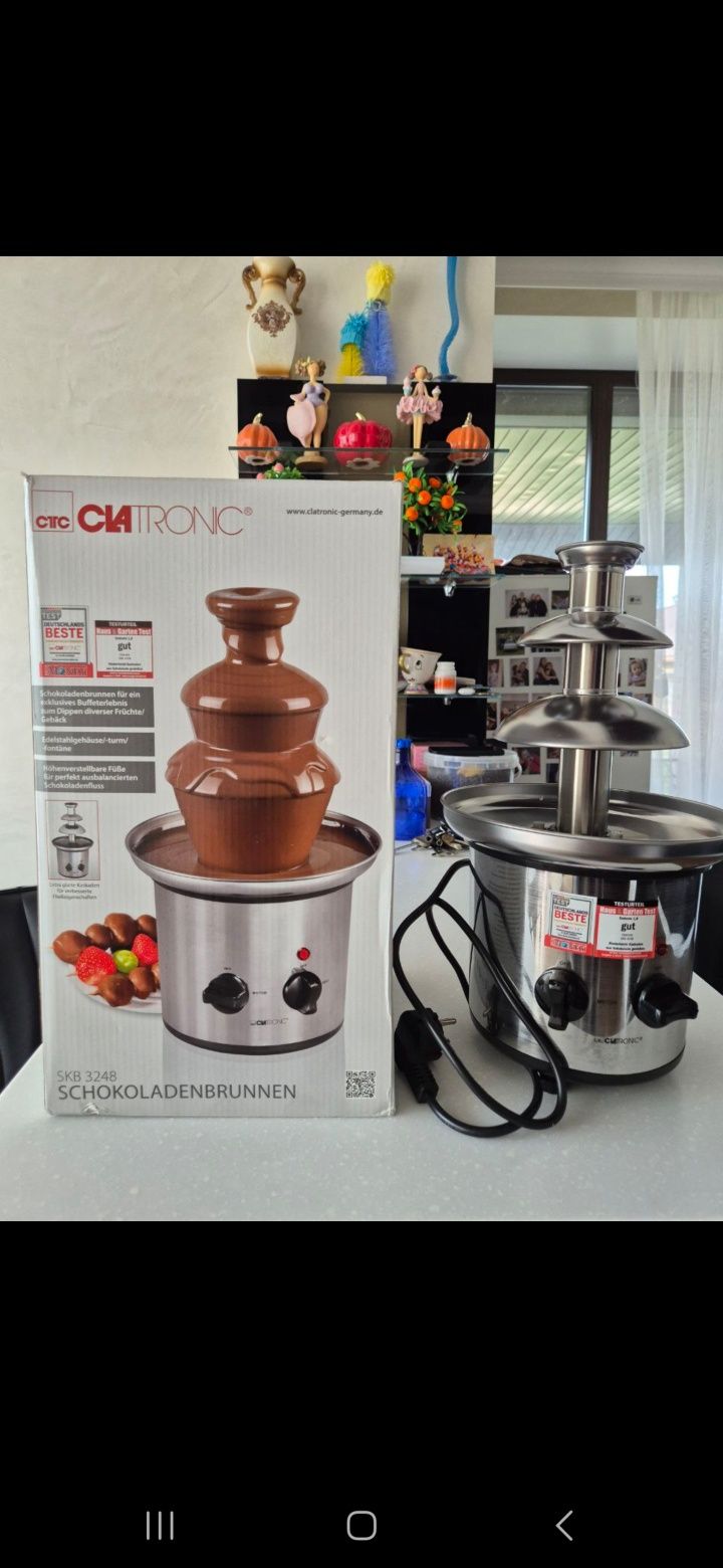 Шоколадний фонтан CLATRONIC

SKB3248