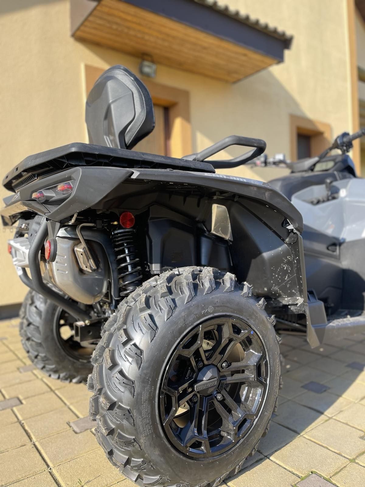 Квадроцикл OUTLANDER MAX DPS 1000 R