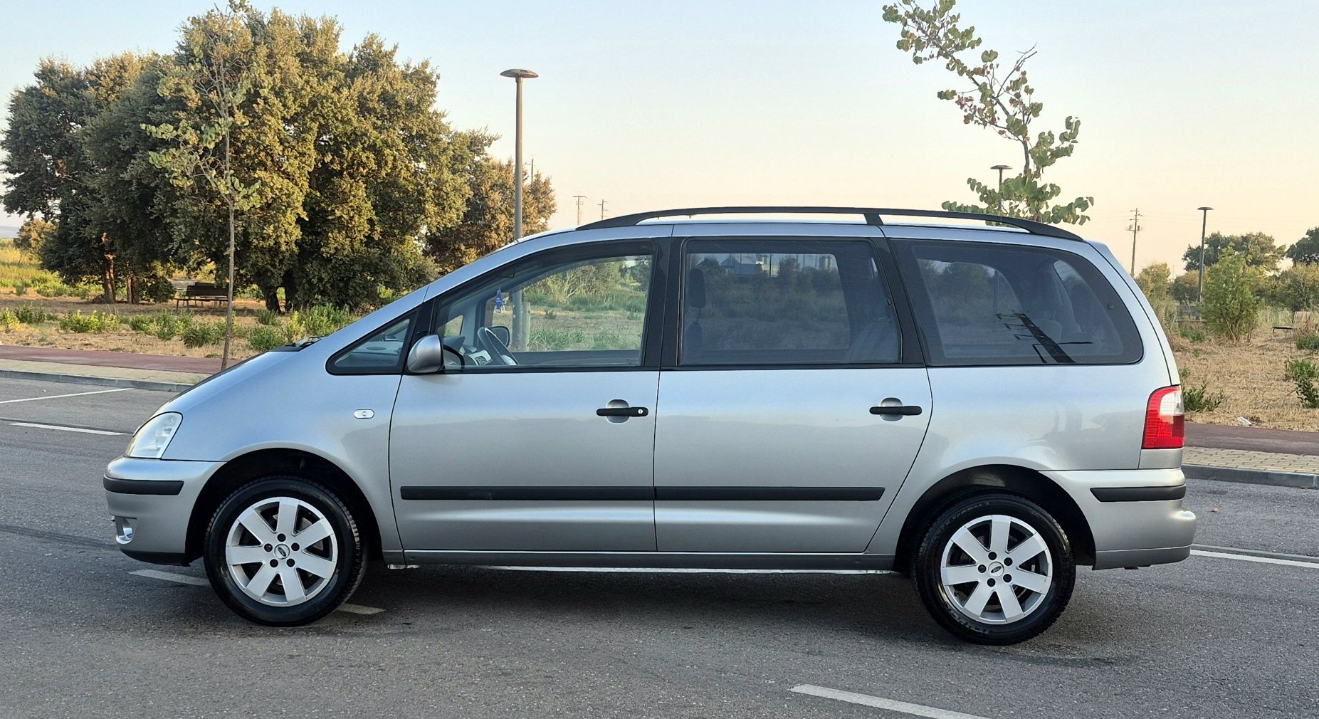 FORD GALAXY 1.9 TDI PD 130 CV nacional cx6