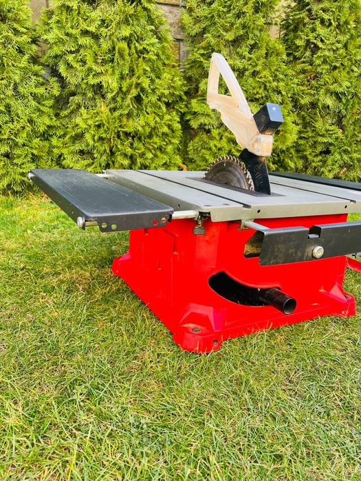 Пила циркулярна Einhell TC-TS 2225 U