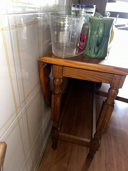 Mesa de madeira extensivel