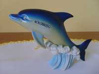 delfin z porcelitu-figurka