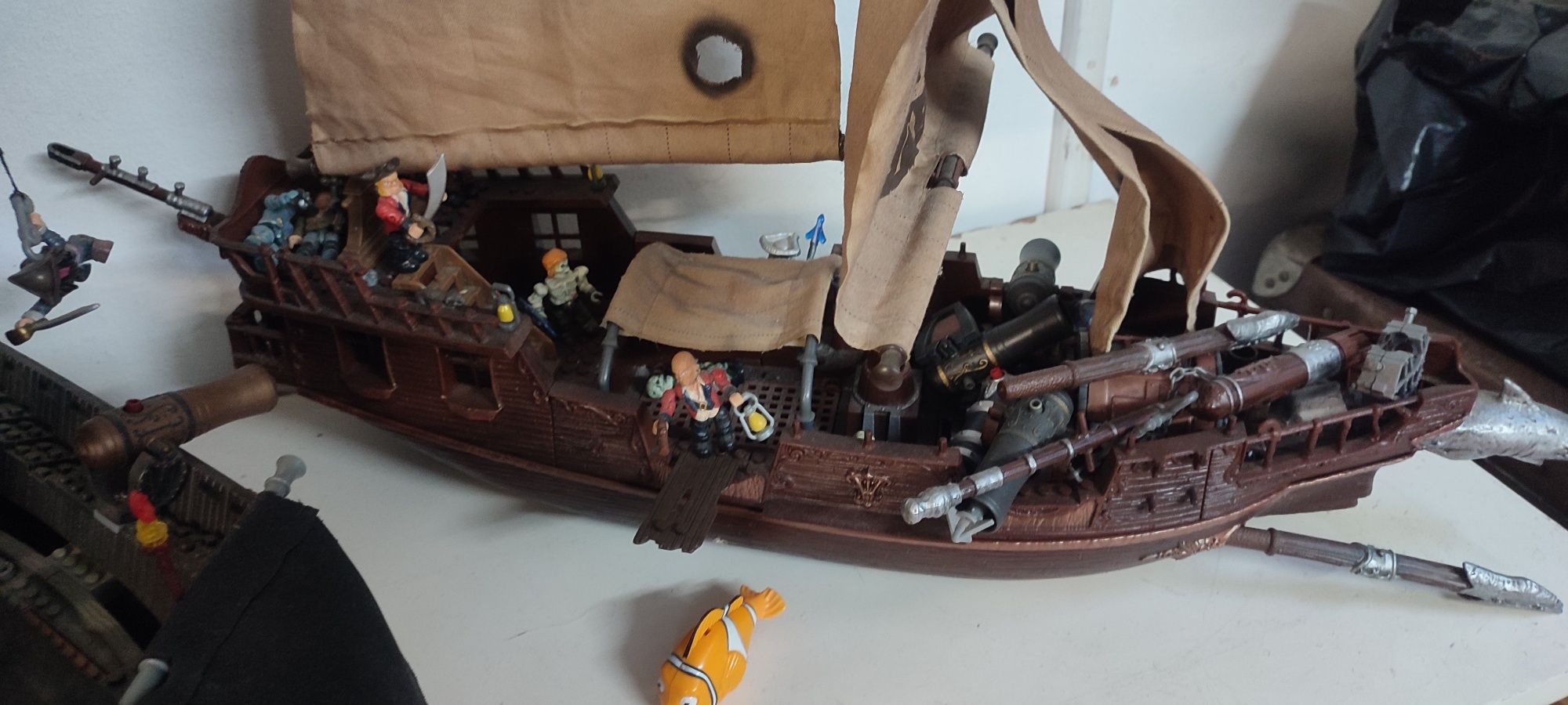 Barcos Lego piratas das Caraíbas