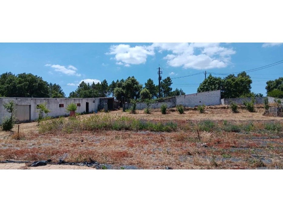 Vários Anexos para Recuperação com Terreno Venda Nova, Envendos