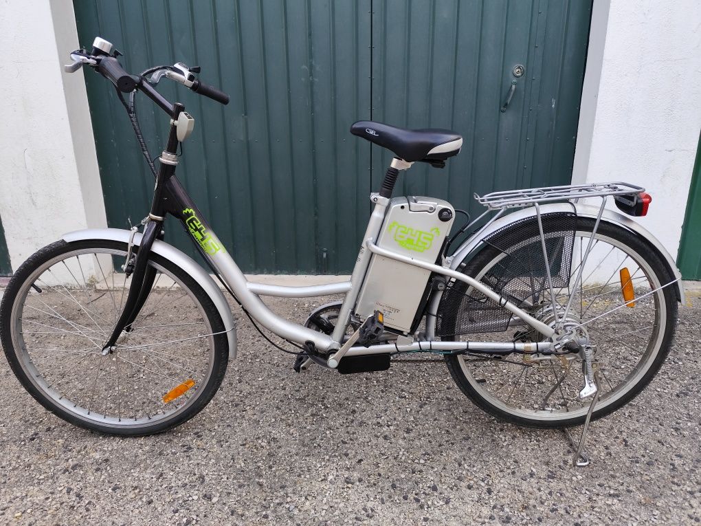Bicicleta eléctrica 645 speed
