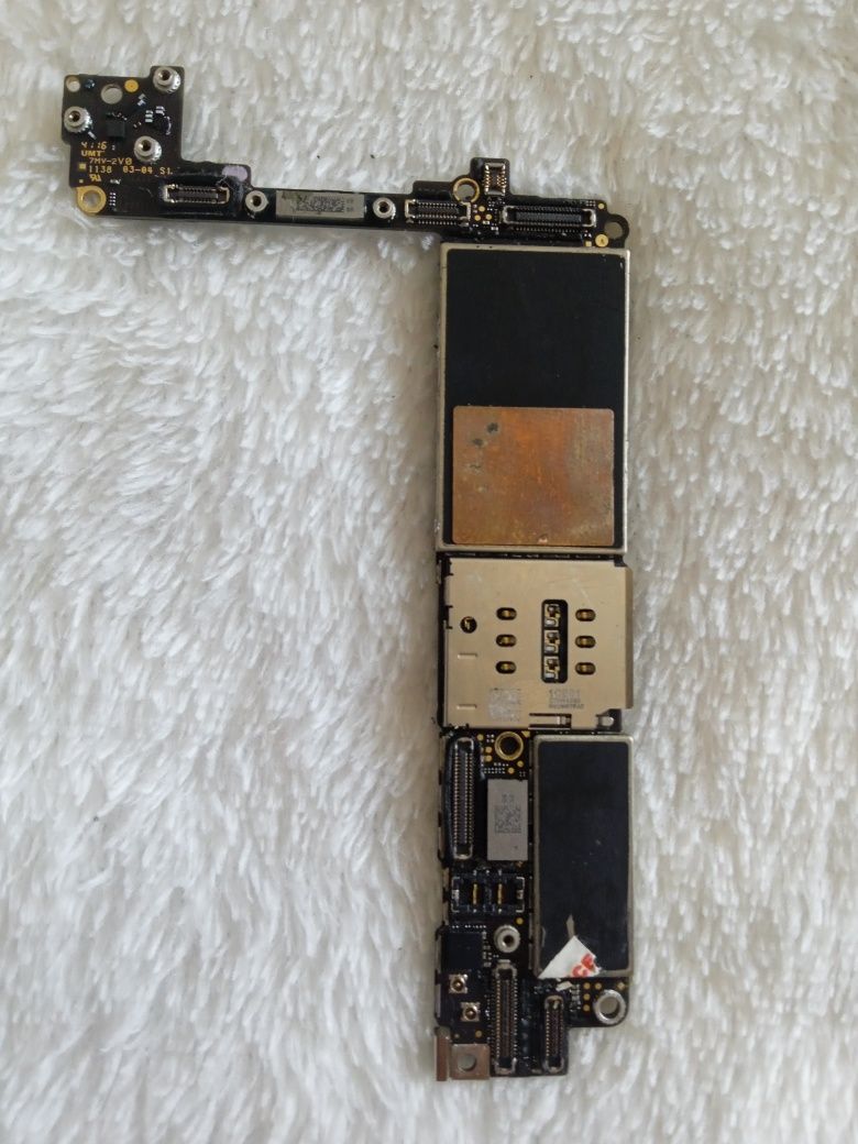 плата на айфон 256gb