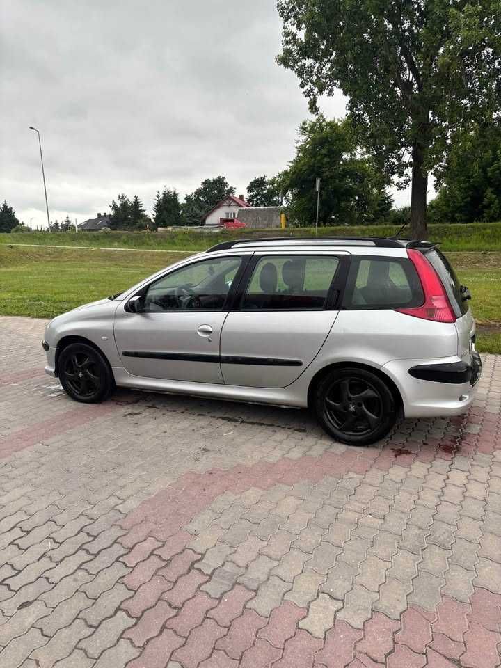Peugeot 206 1.6 benzyna