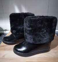 Botas de Senhora Marca Guess   NOVAS