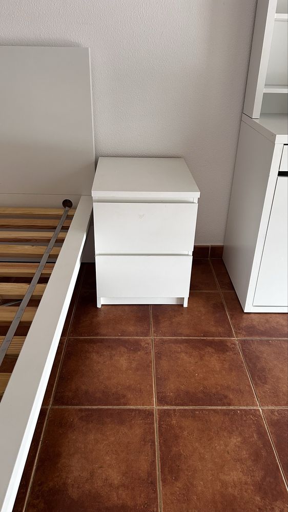 Quarto SOLTEIRO completo