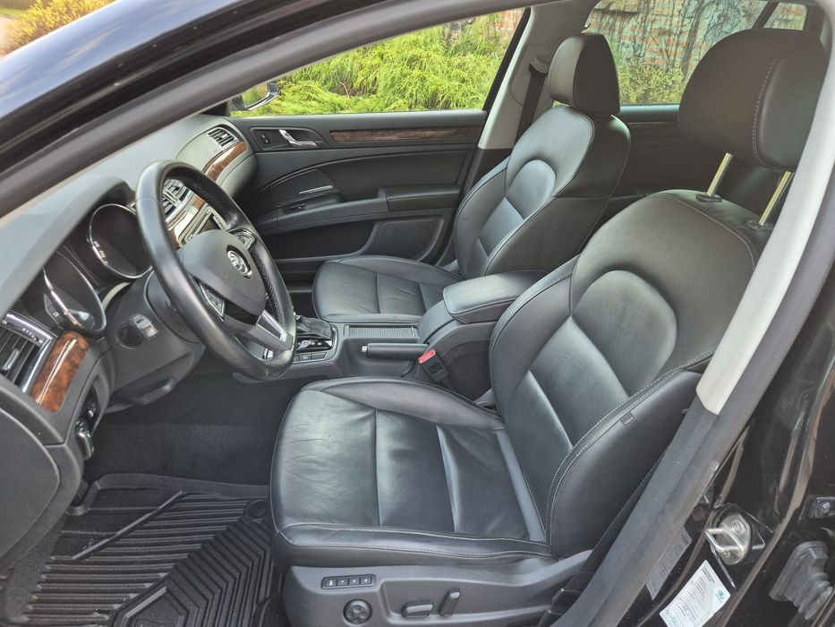 Skoda Superb Combi 2.0 TDI DSG Exclusive