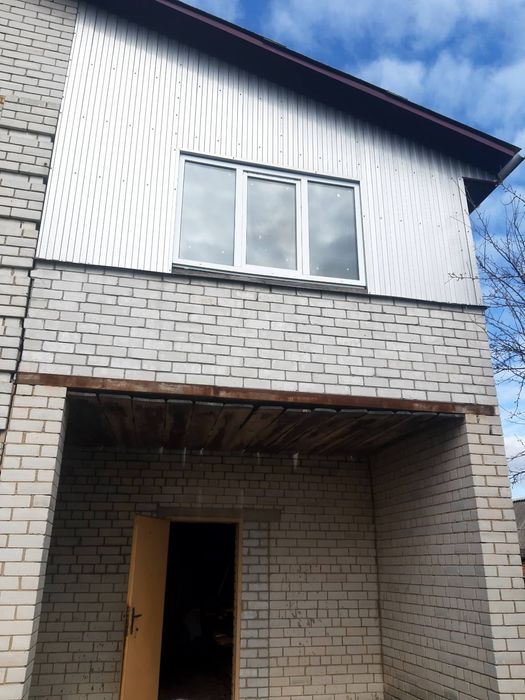 ПРОДАМ великий недобудований БУДИНОК. Вул. Якимченка. Район: Бабичівка