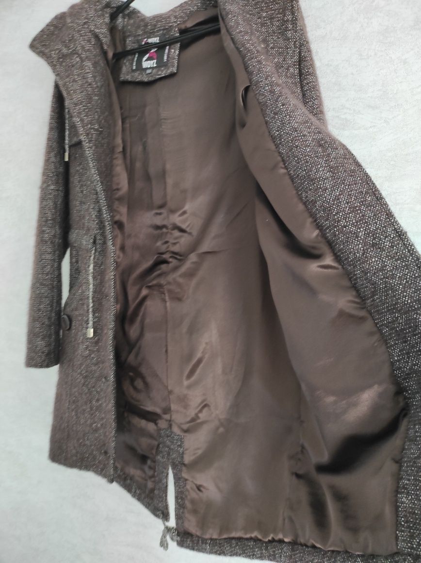 Пальто жіноче 44розмір