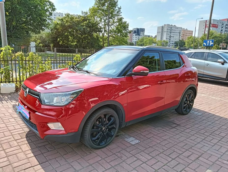 SsangYong/KGM Tivoli SsangYong / KGM Tivoli, 2015r, automat 1,6 benzyna, 94 KW, 128 KM, 2WD