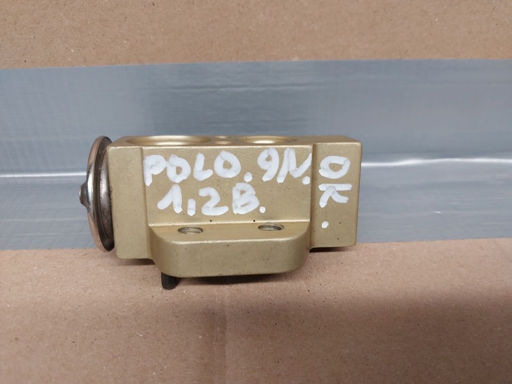 Stan BDB zawór zaworek rozprężny klimatyzacji VW POLO IV 9N 2003 rok