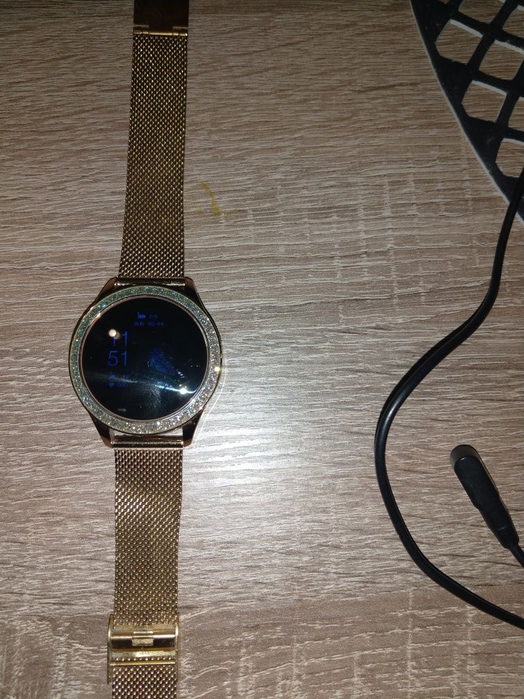 Smartwatch KW20 używany