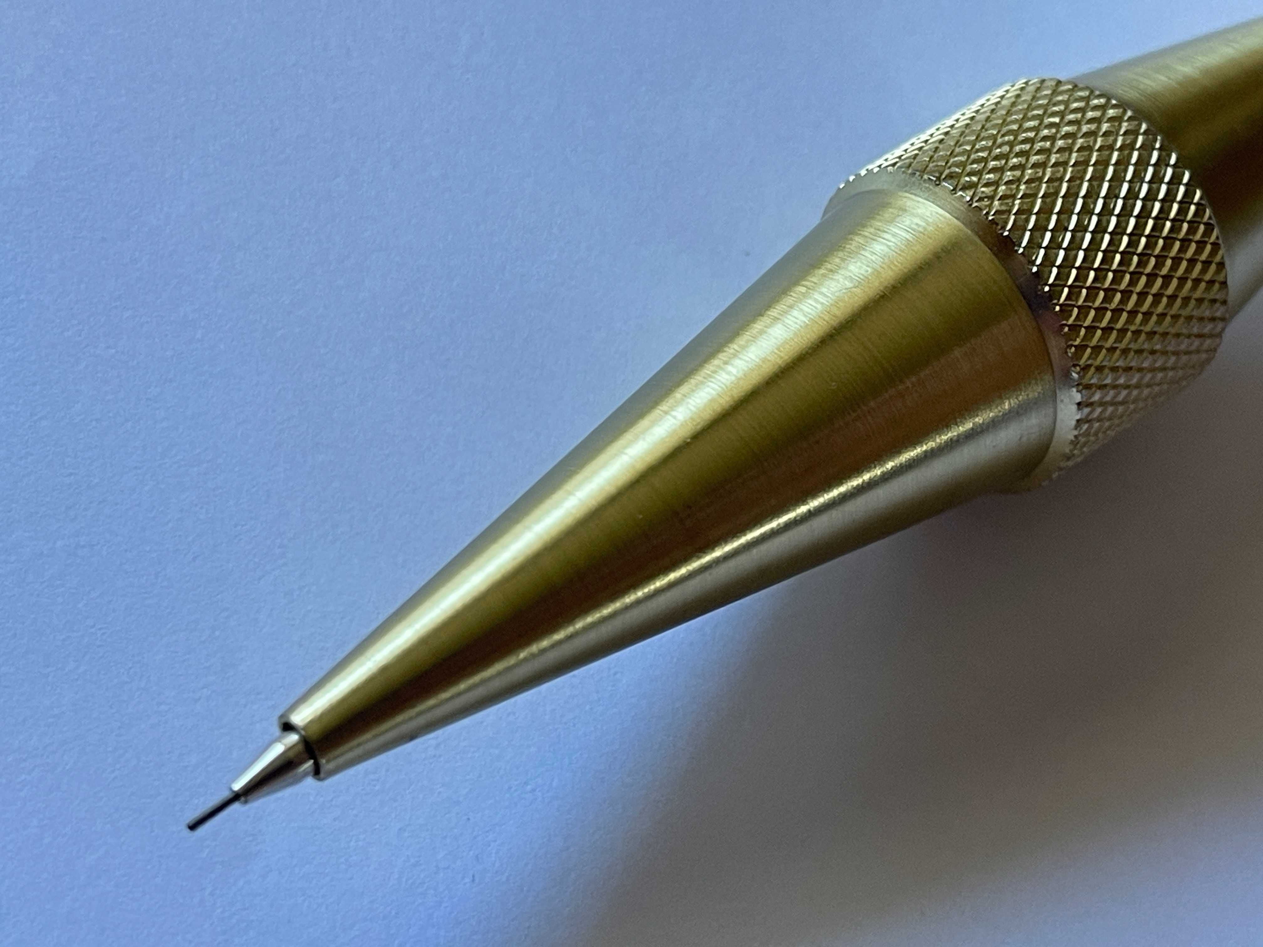 Ołówek automatyczny TOM DIXON Cog Pencil Top Brass MOSIĘŻNY 0,5mm