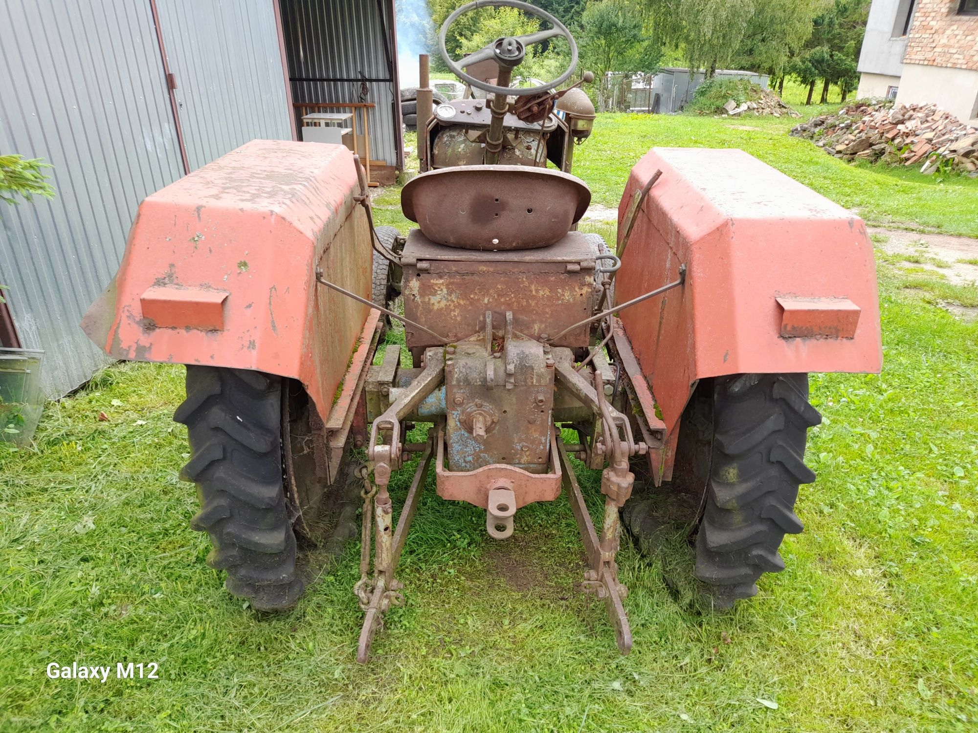Zetor K25 Bocian zabytek na części Siedzenie