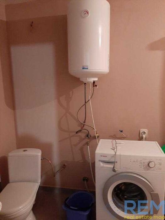 Продам гарний будинок під Одесою зі всіма зручностями.