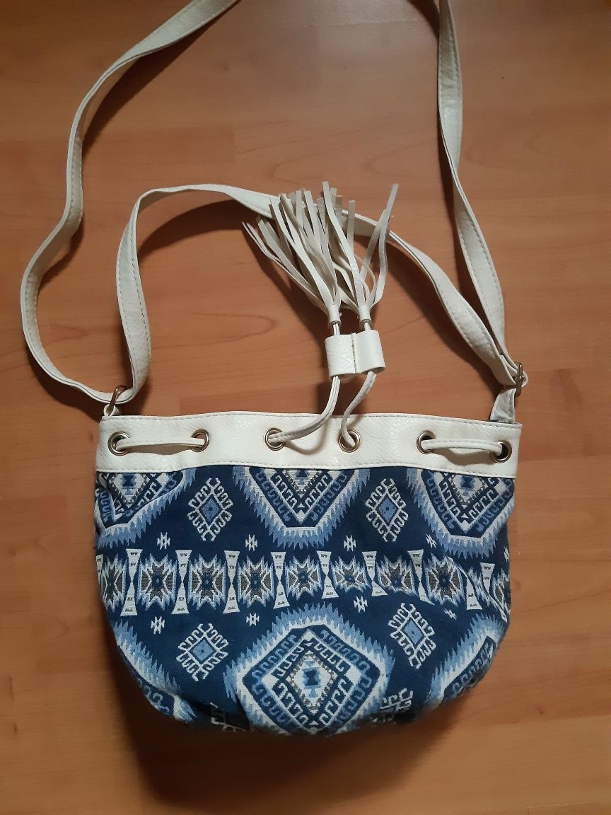 Torebka damska typu worek