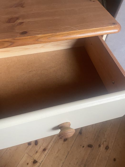 Komoda z szufladami sosnowa